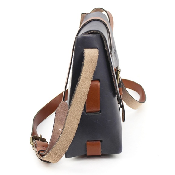 Patricia Nash 5217 Womens Navy Leather Crossbody - Picture 4 of 6